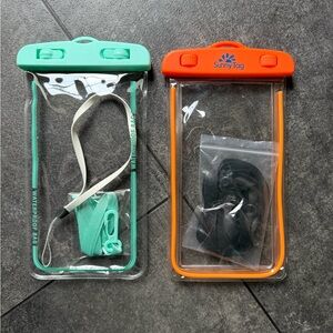 Sunny Tag 2pc Water Proof Phone Bags